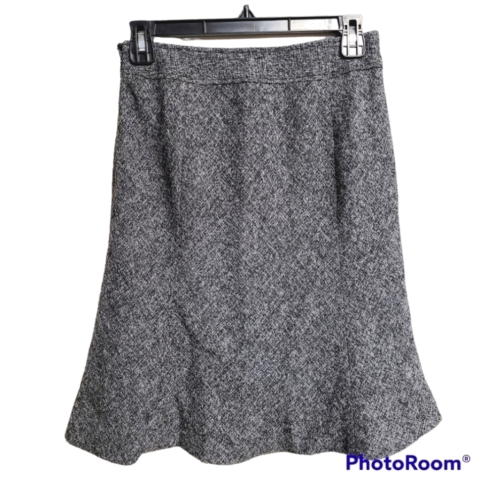 Ann Taylor Black And White Tweed A Line Skirt Women's Size 00 Petite